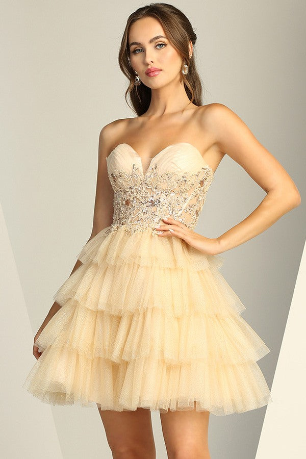 141-062-SHORT_Champagne_4899081