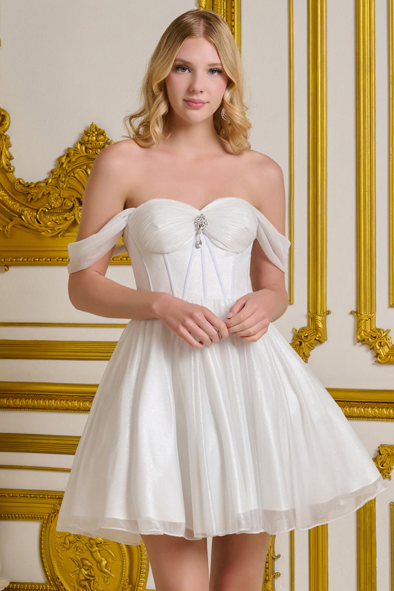 433-633-W-BROOCH_White_5878322