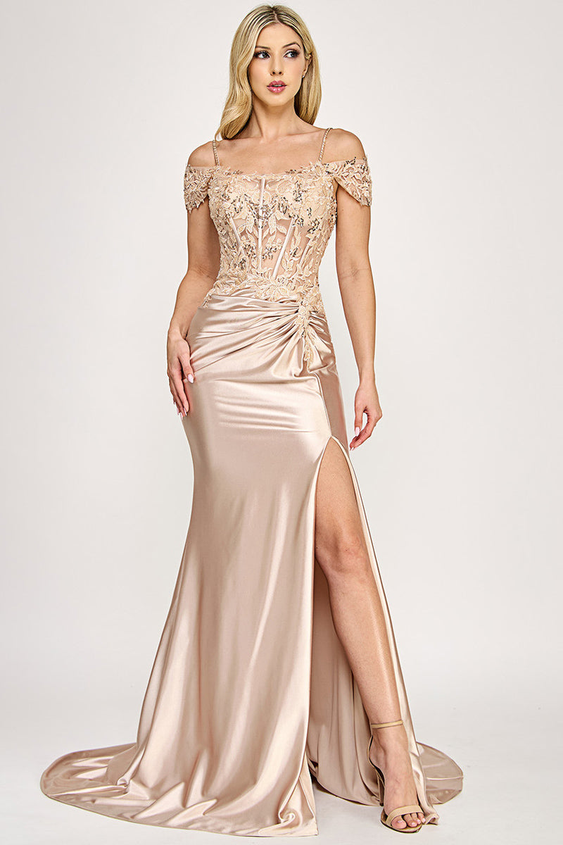 458-348-LF_Champagne_5785921