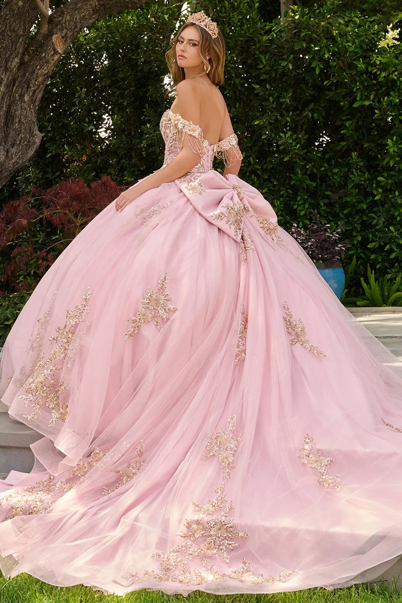 433-849-Q_Blush_5970773