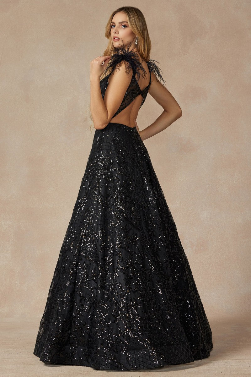 112-970-Feather_Black_4875815