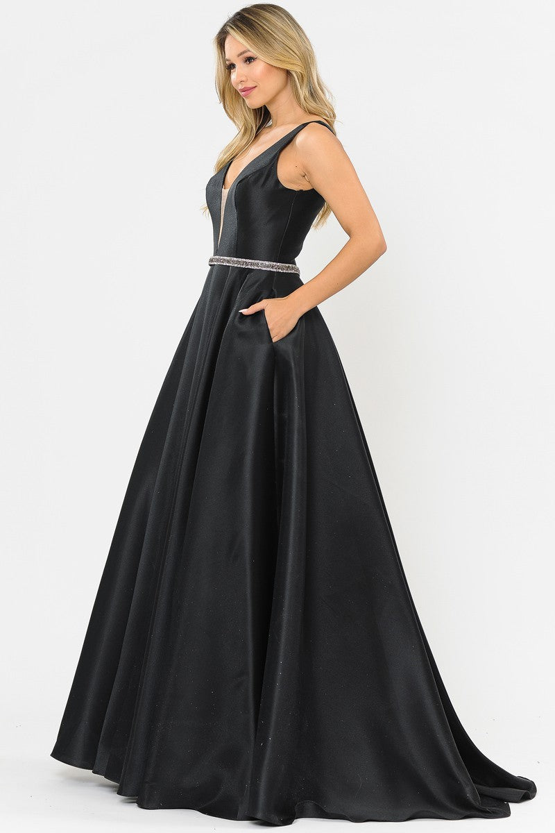 8682_RoyalBlue_4898476