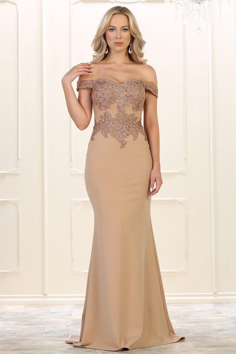 MQ1529-20_Champagne_5907764