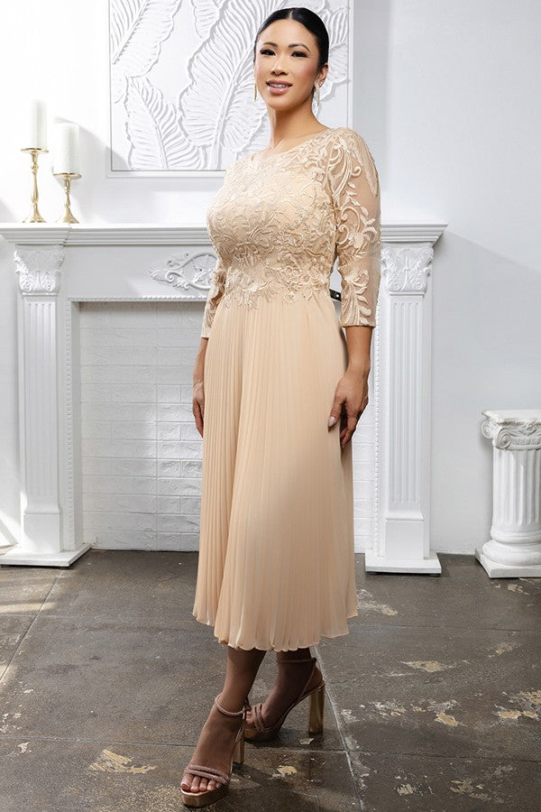 MQ2189-5X-MoB_Champagne_4911362