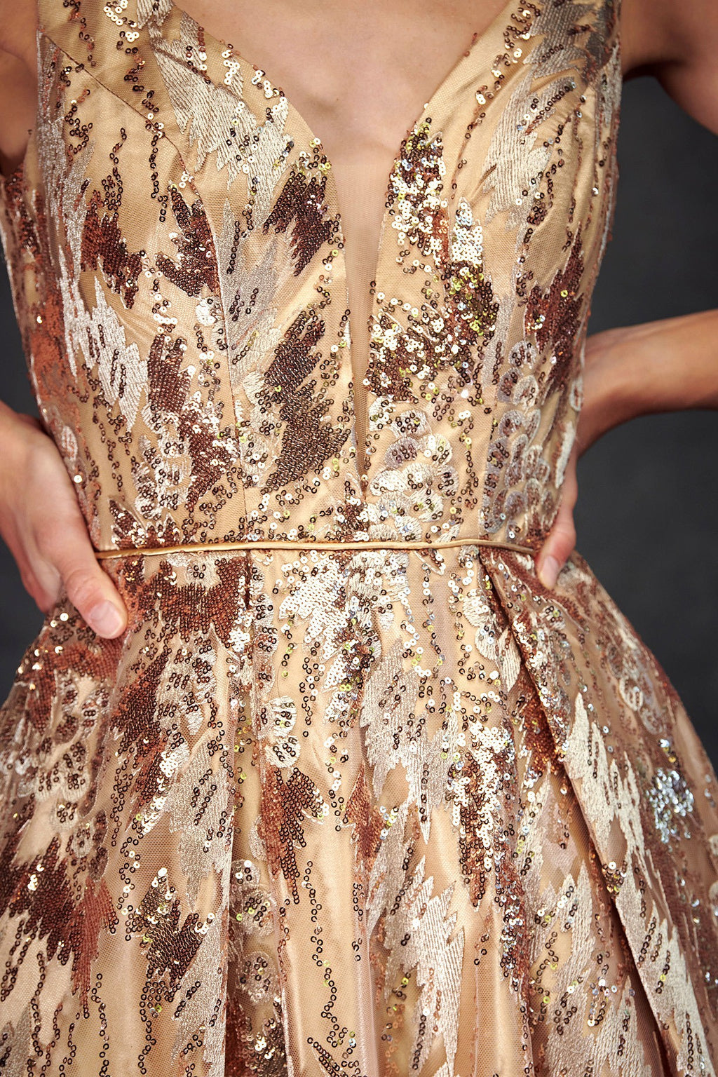 21-EM5121-4X_Gold_4871217