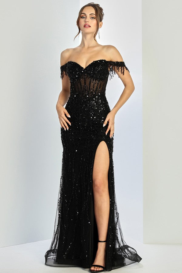 143-238-22-Fringe_Black_4906652
