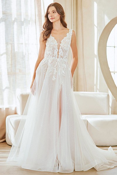 Plunging Neckline Lace Top A Line W...