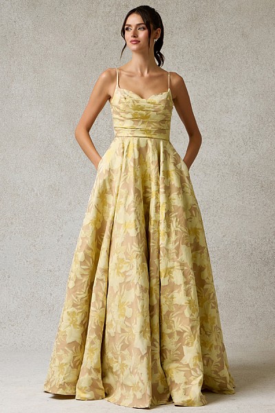 Sleeveless Sweetheart Long A Line J...