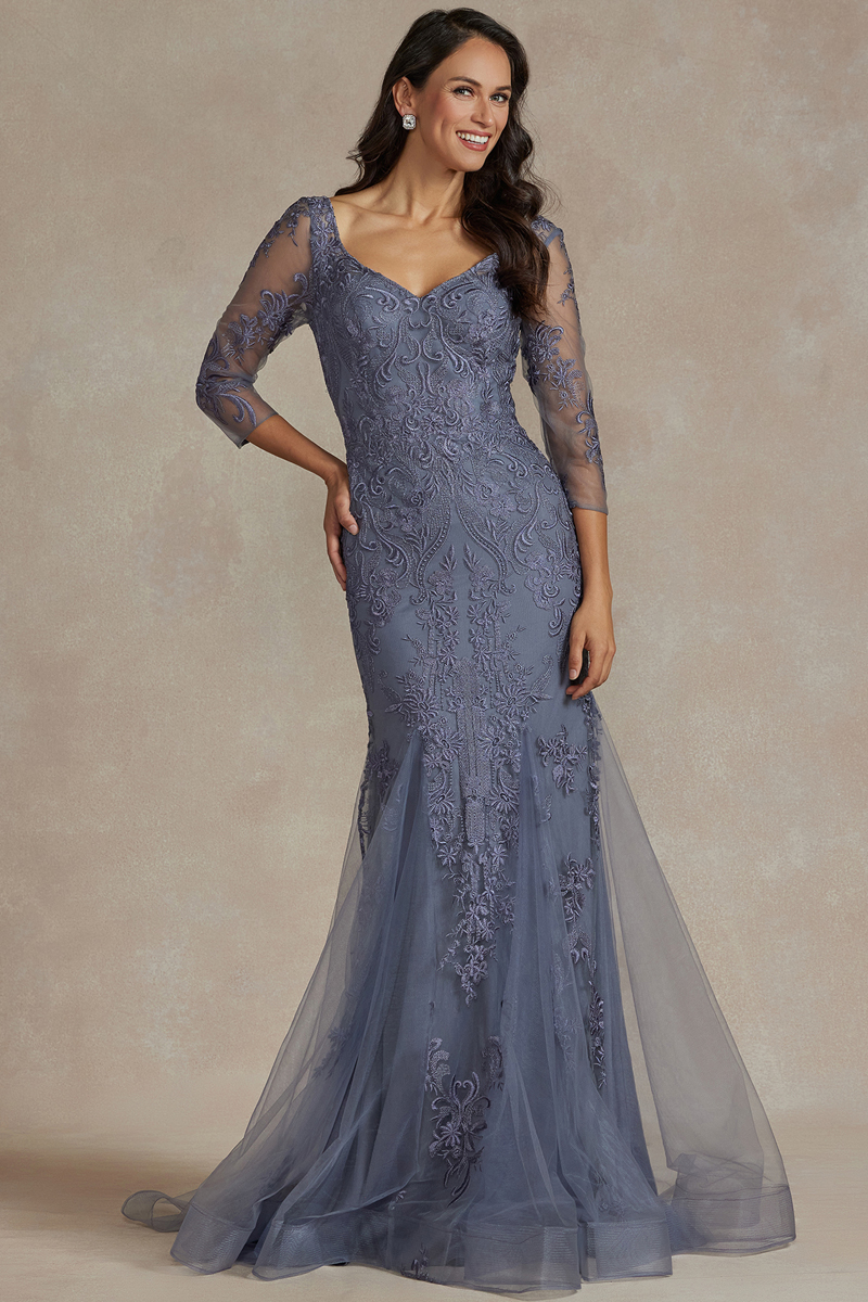 Curvy 3Q Sleeve Lace Mermaid Dress