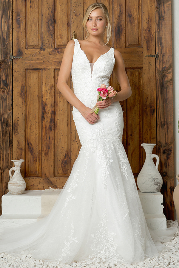 Deep V Neck Mermaid Silhouette Lace Wedding Gown 