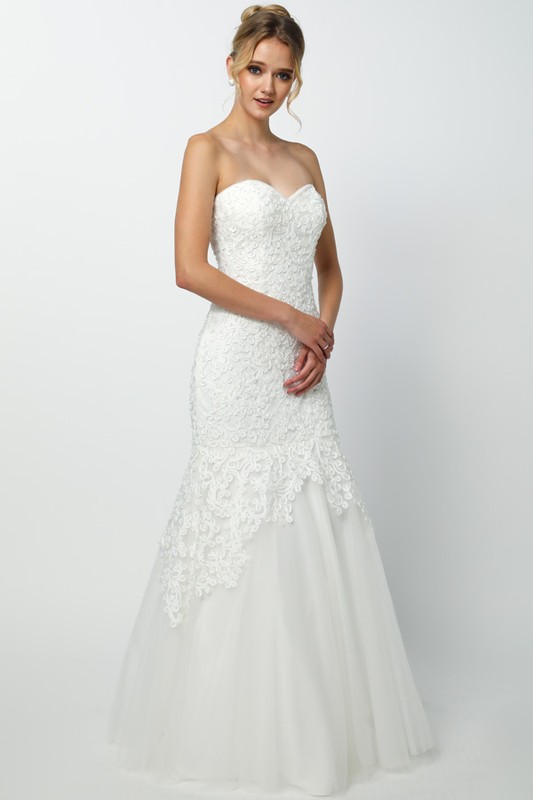 Lace Embellished Semi Sweetheart Mermaid Wedding