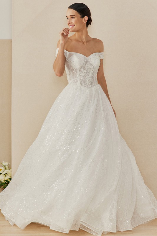 Off Shoulder Sweetheart Neck Ball Gown