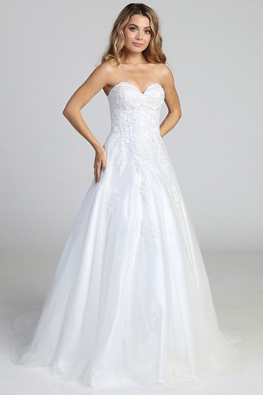 Sweetheart Neckline Lace Top A Line Bridal Gown