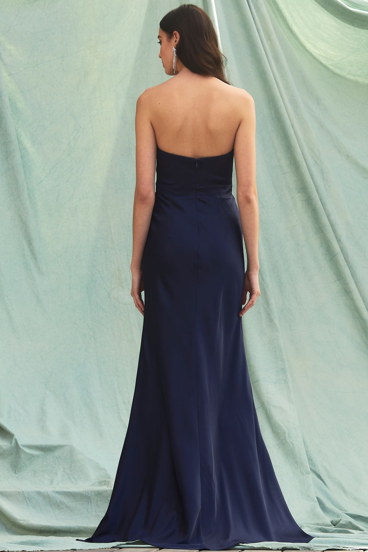 STRAPLESS, SWEETHEART, SHEATH