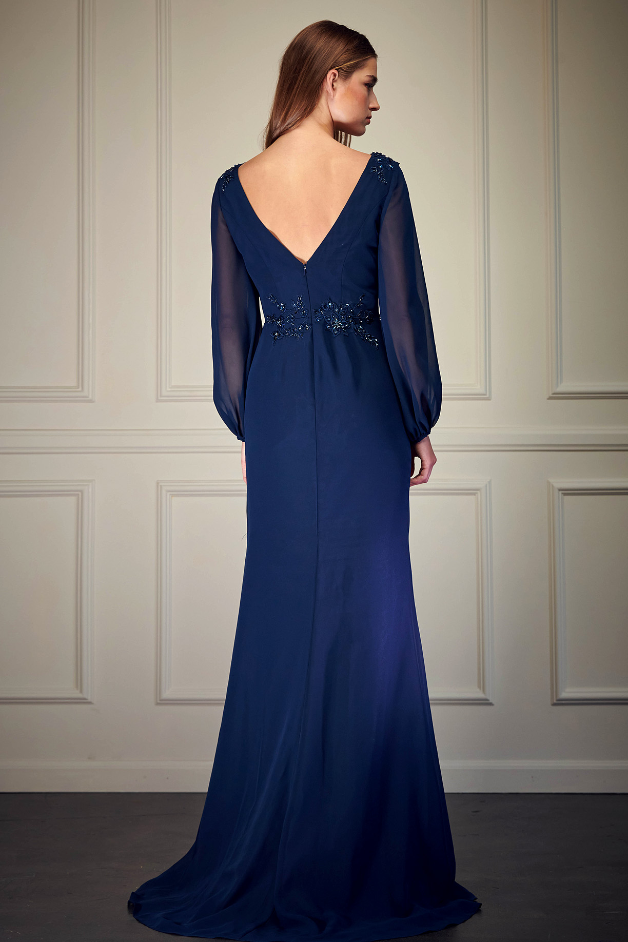 LONG SLEEVE, SWEETHEART, SHEATH DRESS